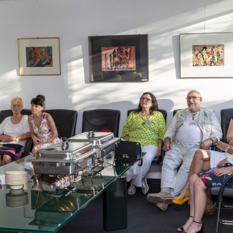 Fotografie de grup cu Carmen Emmiger, Geo Goidaci, Sevghin Mayr